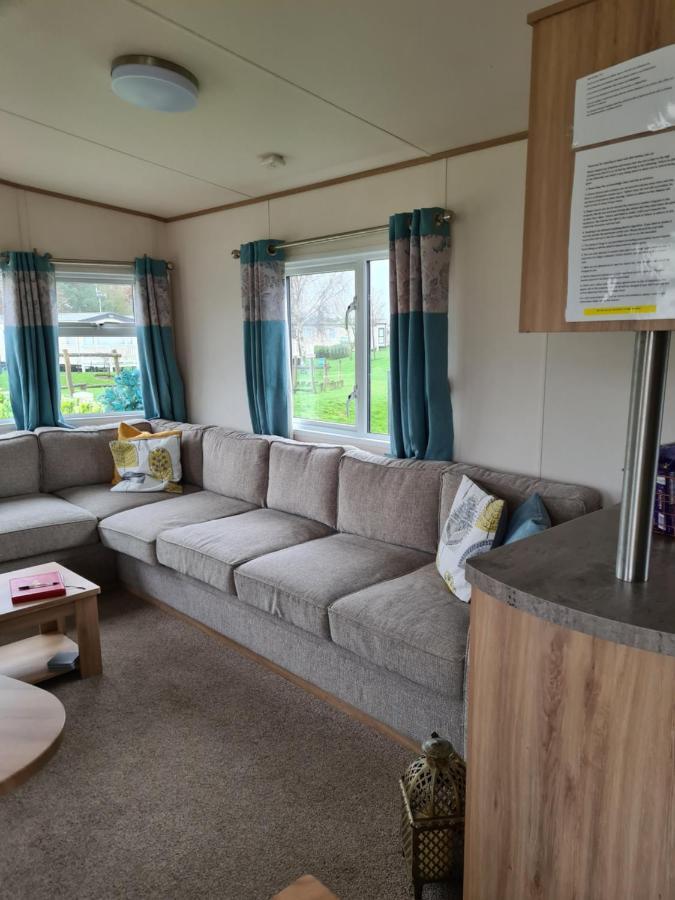 Hot Tub Hols 3 Bed Caravan At 42 Kingfisher Court Tattershall Buitenkant foto